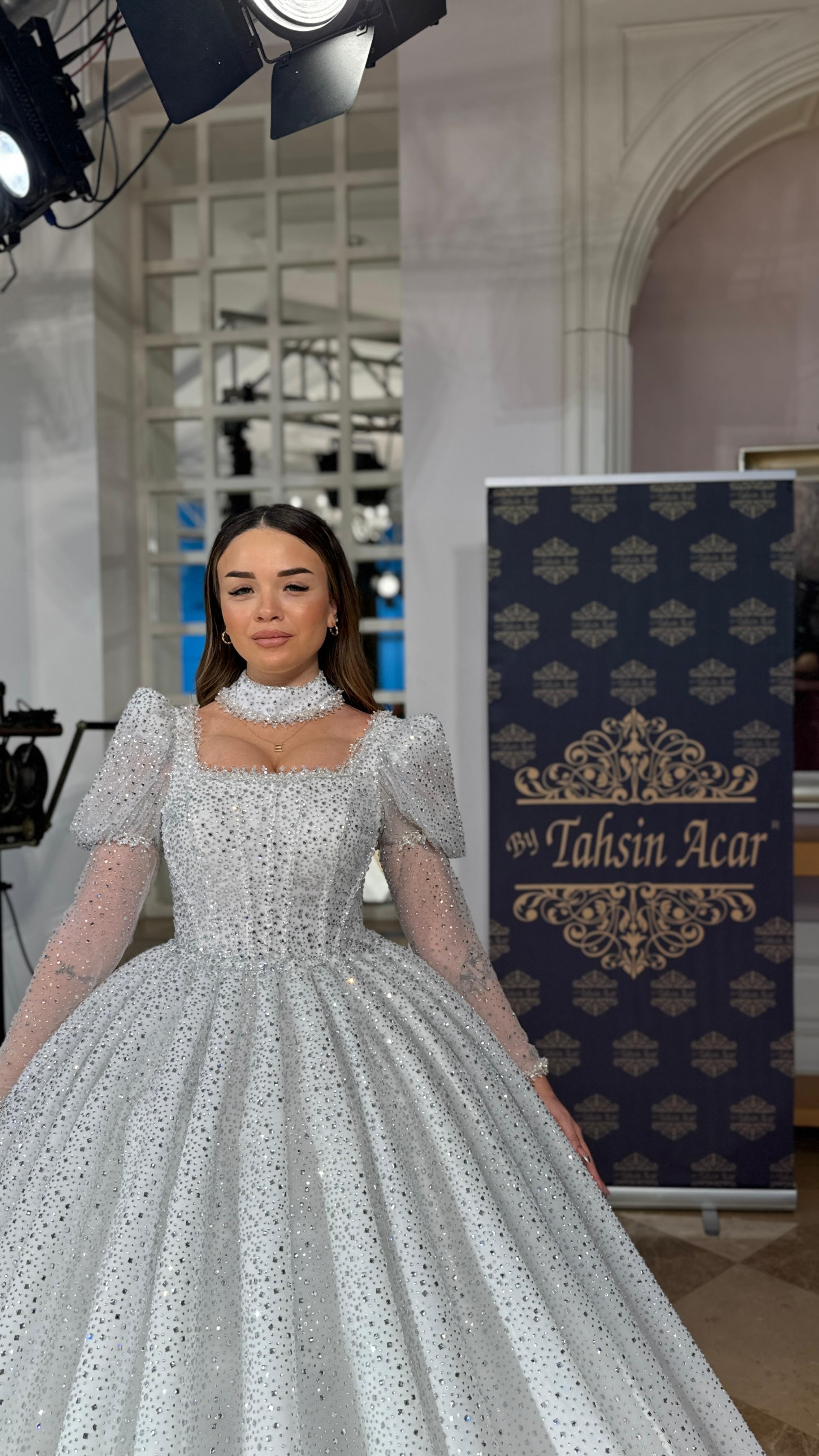 By Tahsin Acar Moda Hikayesi